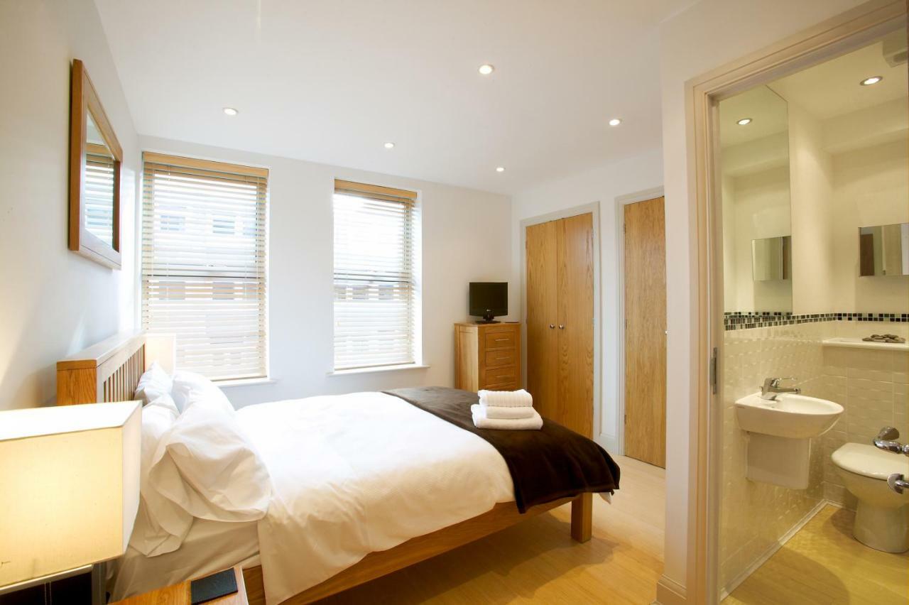 2 Bed 2 Bath At Pelican Hse In Newbury - Free Secure, Allocated Parking Newbury (Berkshire) Exterior foto